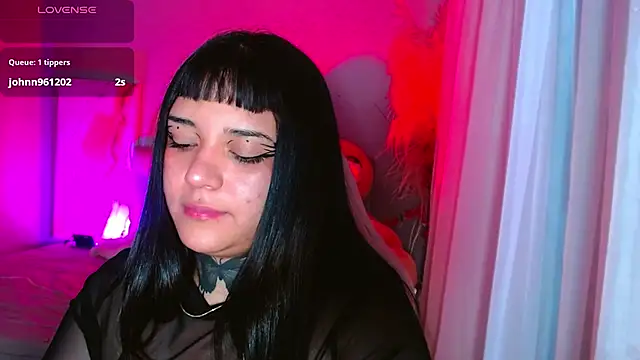 Snapshot of kim_blake chatting on February 2025 03:41:02 PM kim blake online show from February 2025 03:41:02 PM