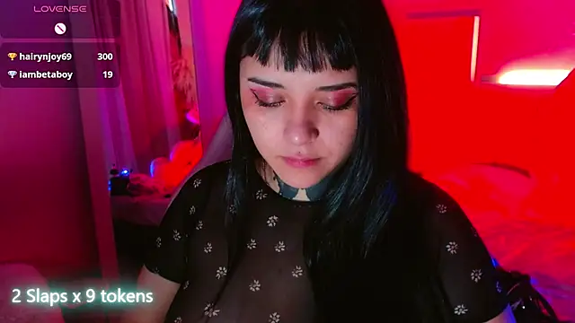 Snapshot of kim_blake chatting on February 2025 05:07:01 PM kim blake online show from February 2025 05:07:01 PM