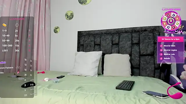 Snapshot of lucia_s1 chatting on May 2026 11:14:02 PM lucia s1 online show from May 2026 11:14:02 PM