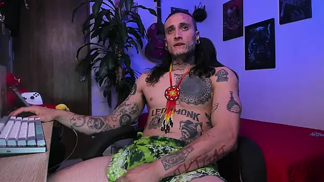 Snapshot of Ryuk_it chatting on January 2026 01:09:01 AM Ryuk it online show from January 2026 01:09:01 AM