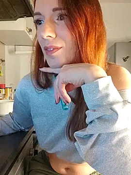 Snapshot of clara-francaise chatting on December 2025 05:09:02 PM clara-francaise online show from December 2025 05:09:02 PM