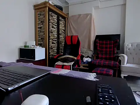 ALPHANDRE online show from September 2025 05:42:01 AM