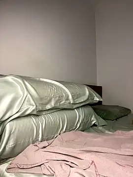  yisela  online show from November 2025 11:47:02 PM