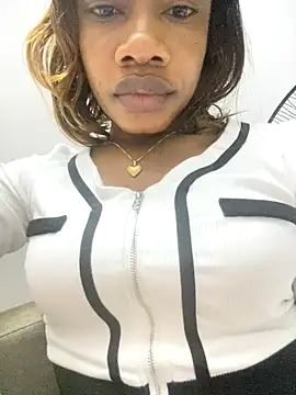  yisela  online show from December 2025 02:20:01 AM