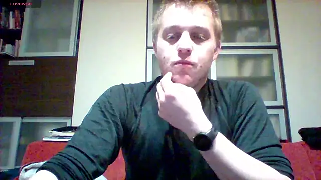Snapshot of Matttthees chatting on December 2024 03:57:02 PM Matttthees online show from December 2024 03:57:02 PM