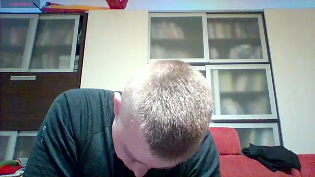 Snapshot of Matttthees chatting on January 2025 02:29:01 AM Matttthees online show from January 2025 02:29:01 AM