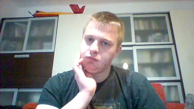 Snapshot of Matttthees chatting on February 2025 07:59:02 PM Matttthees online show from February 2025 07:59:02 PM