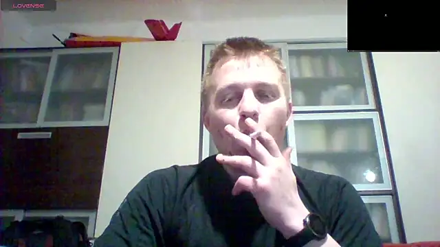 Snapshot of Matttthees chatting on February 2025 08:53:02 PM Matttthees online show from February 2025 08:53:02 PM