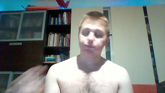 Snapshot of Matttthees chatting on February 2025 03:42:01 AM Matttthees online show from February 2025 03:42:01 AM