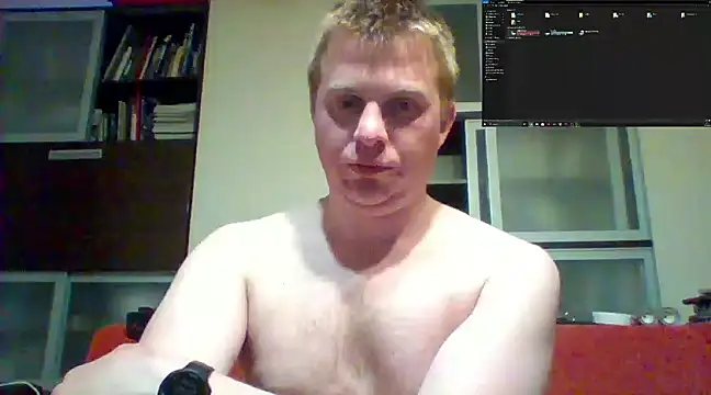 Snapshot of Matttthees chatting on March 2025 10:41:02 PM Matttthees online show from March 2025 10:41:02 PM