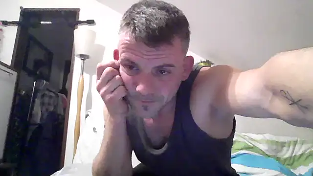 Cambitchboy online show from January 2025 04:06:01 AM