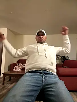 Snapshot of marhi32 chatting on November 2025 01:44:02 PM marhi32 online show from November 2025 01:44:02 PM