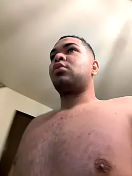 Snapshot of marhi32 chatting on November 2025 12:27:01 PM marhi32 online show from November 2025 12:27:01 PM