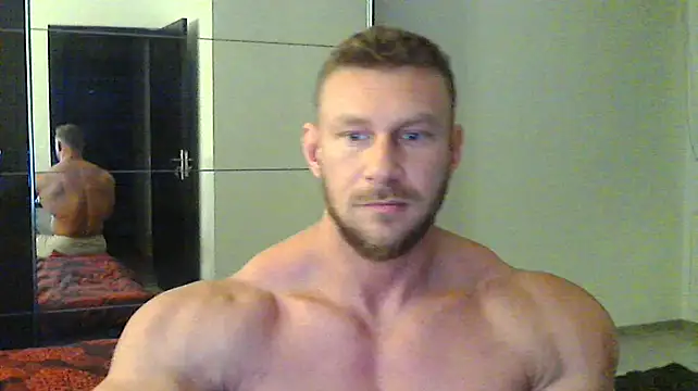 muscularkevin online show from December 2024 04:59:01 AM