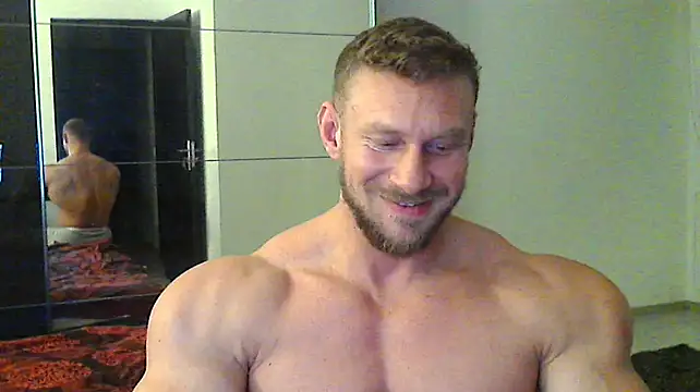 muscularkevin online show from December 2024 02:27:01 PM