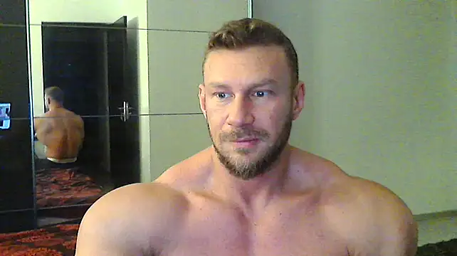 muscularkevin online show from December 2024 04:34:02 AM