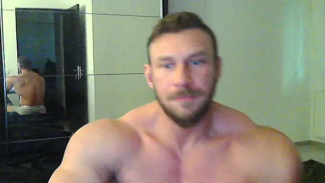 muscularkevin online show from March 2025 02:32:02 PM