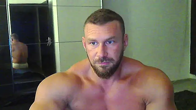 muscularkevin online show from July 2026 06:14:02 PM