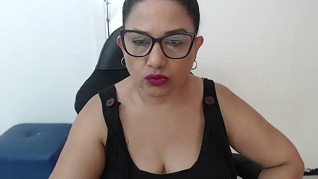 Katha Marck online show from March 2026 02:21:02 PM