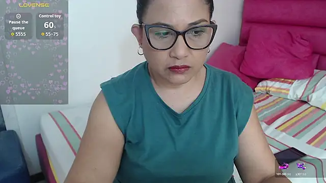 Snapshot of Katha_Marck chatting on July 2026 02:43:01 PM Katha Marck online show from July 2026 02:43:01 PM