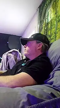 Hotredheadandtoungelasher online show from January 2025 06:40:01 PM