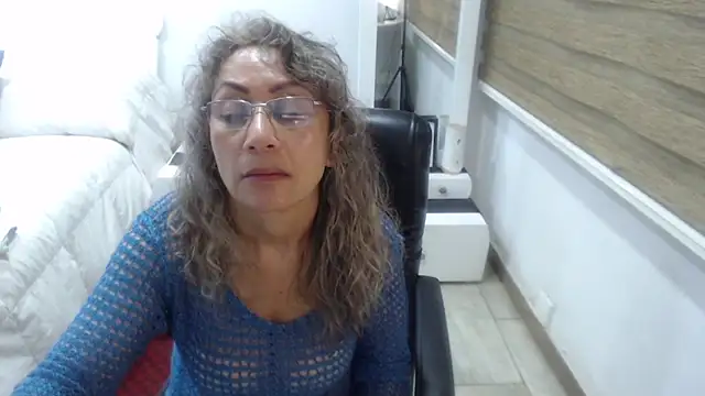 jesy hot online show from December 2025 12:18:02 AM