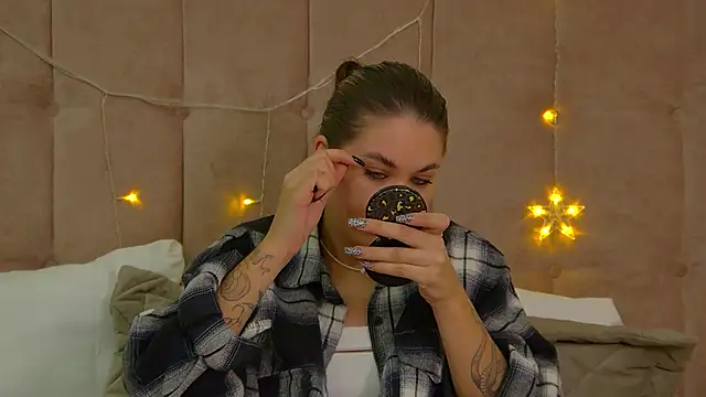 RachelSimpson online show from December 2024 09:28:01 PM