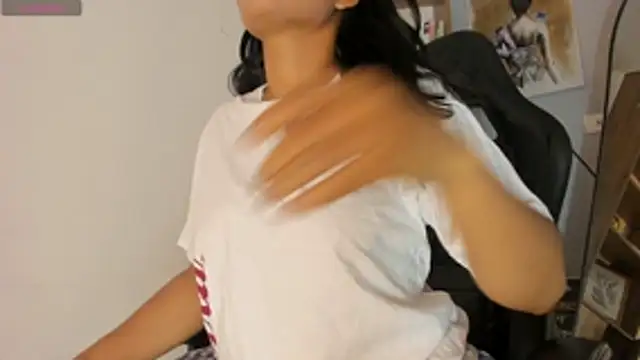 Snapshot of sophia18- chatting on December 2025 05:47:01 AM sophia18- online show from December 2025 05:47:01 AM