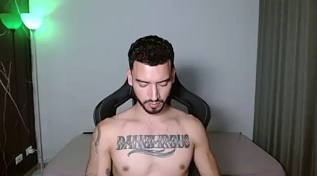 Snapshot of Dangerous-Men chatting on February 2025 05:26:02 AM Dangerous-Men online show from February 2025 05:26:02 AM