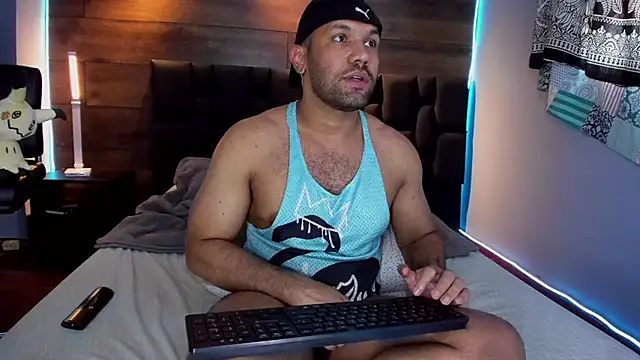 anthonylatynxd online show from February 2025 10:11:02 PM