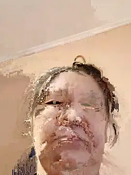 Zulfiya Bruce online show from December 2025 04:17:01 AM