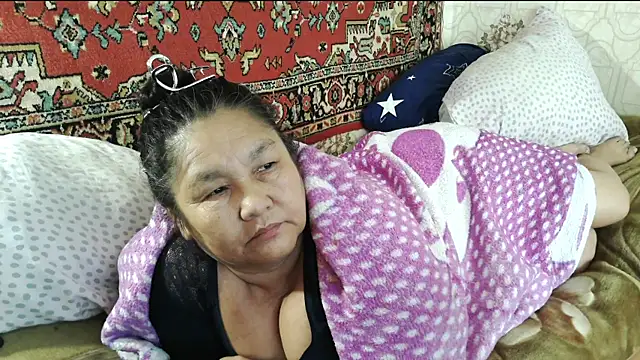 Snapshot of Zulfiya_Bruce chatting on June 2026 03:47:02 AM Zulfiya Bruce online show from June 2026 03:47:02 AM