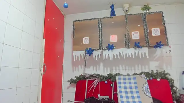 Snapshot of CAMILA--REY chatting on December 2024 03:13:01 PM CAMILA--REY online show from December 2024 03:13:01 PM