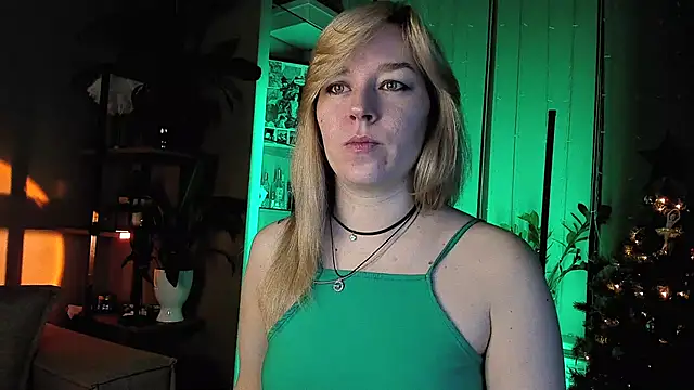 5 in one online show from January 2025 04:52:01 AM