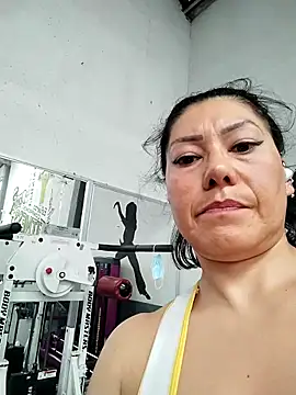 LaInsaciableIntensa online show from February 2026 05:03:02 PM