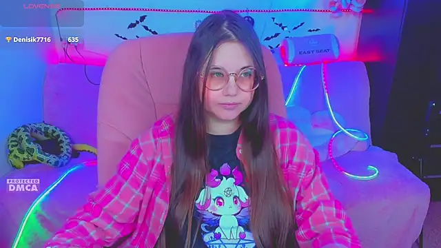 Snapshot of Lolisuccub chatting on April 2026 04:45:02 PM Lolisuccub online show from April 2026 04:45:02 PM