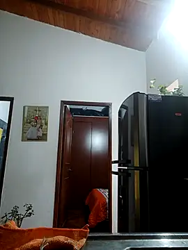 LunaZambrano online show from March 2026 03:06:01 PM