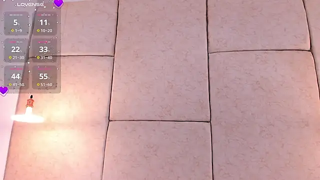 aisha vs online show from February 2025 11:46:02 AM