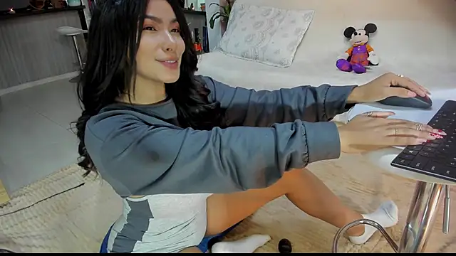 CelesteBreedlove online show from February 2025 06:56:01 PM