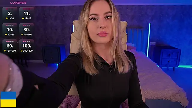 ArolinaNight online show from April 2026 10:24:02 PM