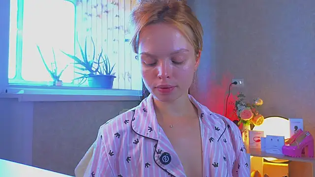 sinteas online show from July 2026 01:15:01 PM