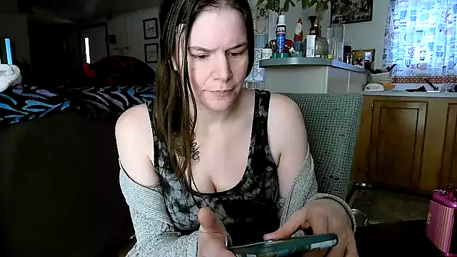 xodana online show from February 2025 07:59:02 PM