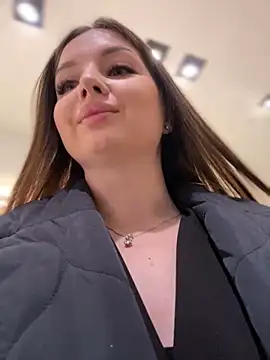 KrisMagnoly online show from December 2024 02:38:02 PM