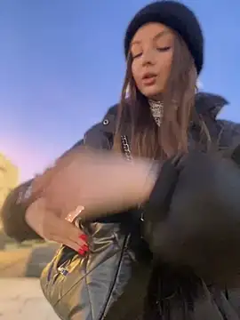 KrisMagnoly online show from March 2025 04:47:02 PM