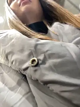 Snapshot of KrisMagnoly chatting on February 2026 05:29:01 PM KrisMagnoly online show from February 2026 05:29:01 PM