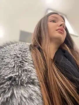 Snapshot of KrisMagnoly chatting on February 2026 05:27:01 PM KrisMagnoly online show from February 2026 05:27:01 PM