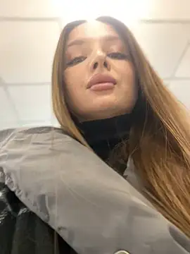 Snapshot of KrisMagnoly chatting on February 2026 06:15:01 PM KrisMagnoly online show from February 2026 06:15:01 PM