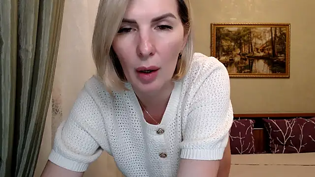 sensualEmilia online show from March 2026 06:02:02 PM