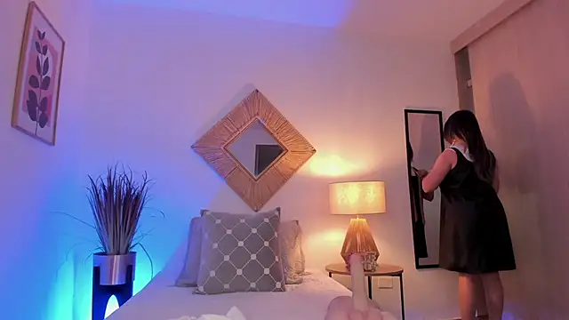 Antonellachic73 online show from October 2025 12:20:01 AM