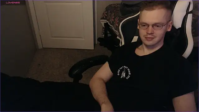 doloresman online show from March 2025 11:47:02 AM